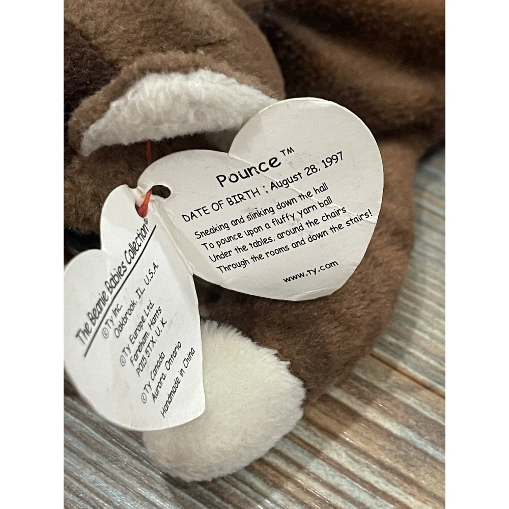 POUNCE BEANIE BABY RETIRED 1997 ORIGINAL.‎ NEAR MINT CONDITION